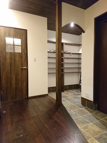 7/21�i�y�j�E22�i���j�������w��