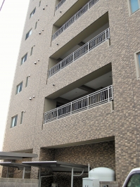 �{�H�O�@�O��