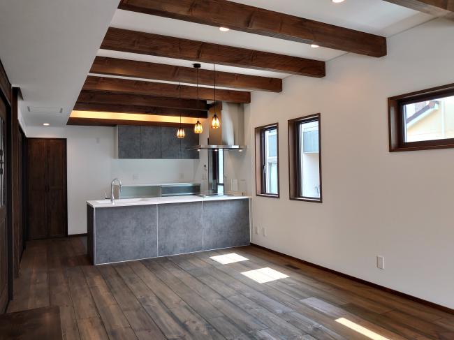 ���C�~�f�U�C���~�S�ً�