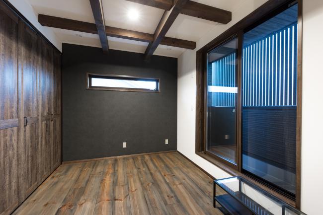 �E�b�h���_���̉Ɓ@2�K����