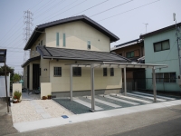 �����ԏ�i�ԗ֕��R���N���[�g�j�E2��p�J�[�|�[�g