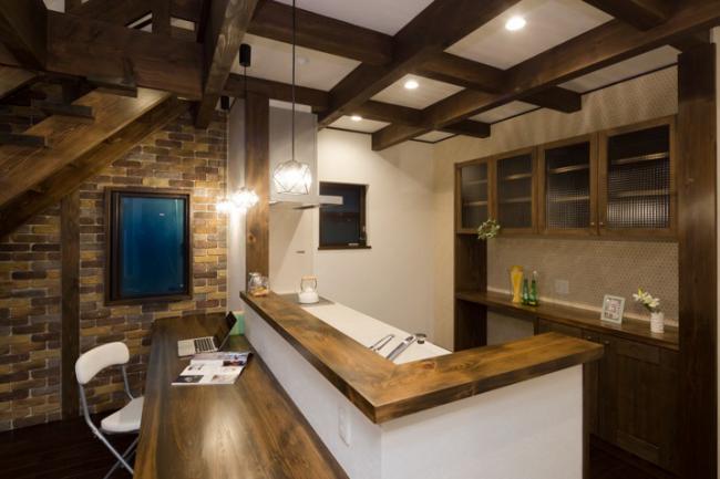 ���B���e�[�W�a���_���ȕ�炵