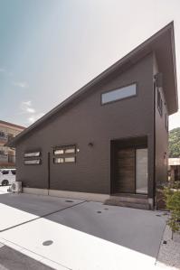 ���Ɖe���D��Ȃ��S�n�悢��炵