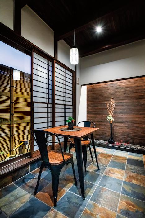 �a���_�����f���n�E�X