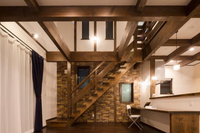 ���B���e�[�W�a���_���ȕ�炵