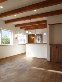 �����̕�炵