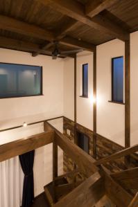 ���B���e�[�W�a���_���ȕ�炵