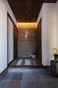 ���Ɖe���D��Ȃ��S�n�悢��炵