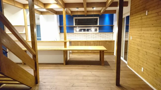 ���q�l�̂������̋l�܂���Caf&eacute;���X�^�C���̉�