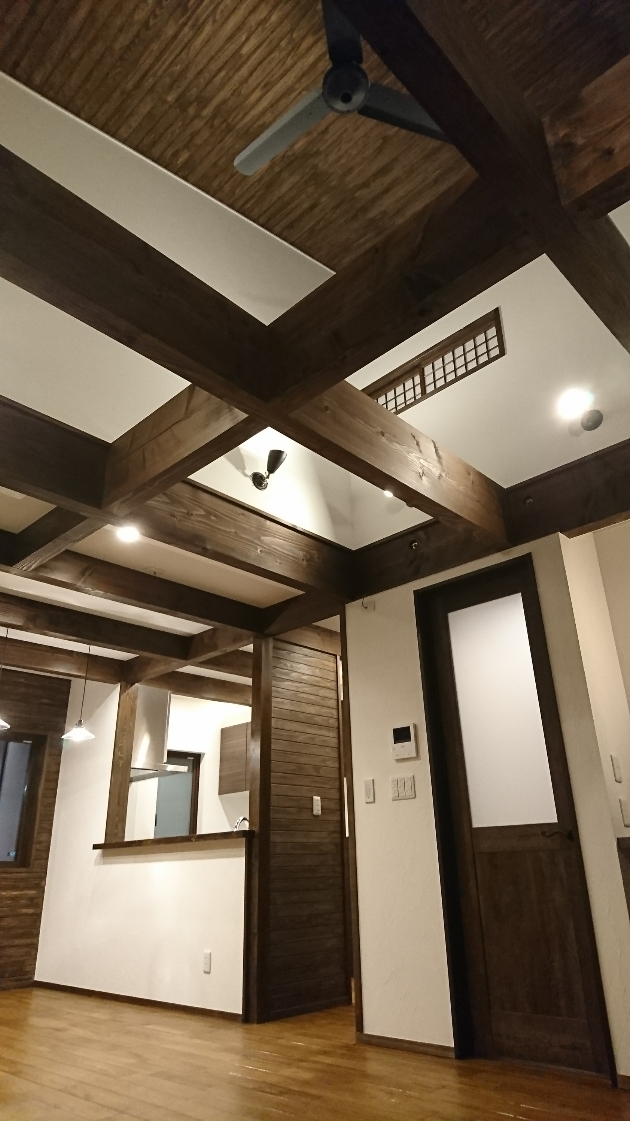 3Floors House�w�I���W�i���a���_���x